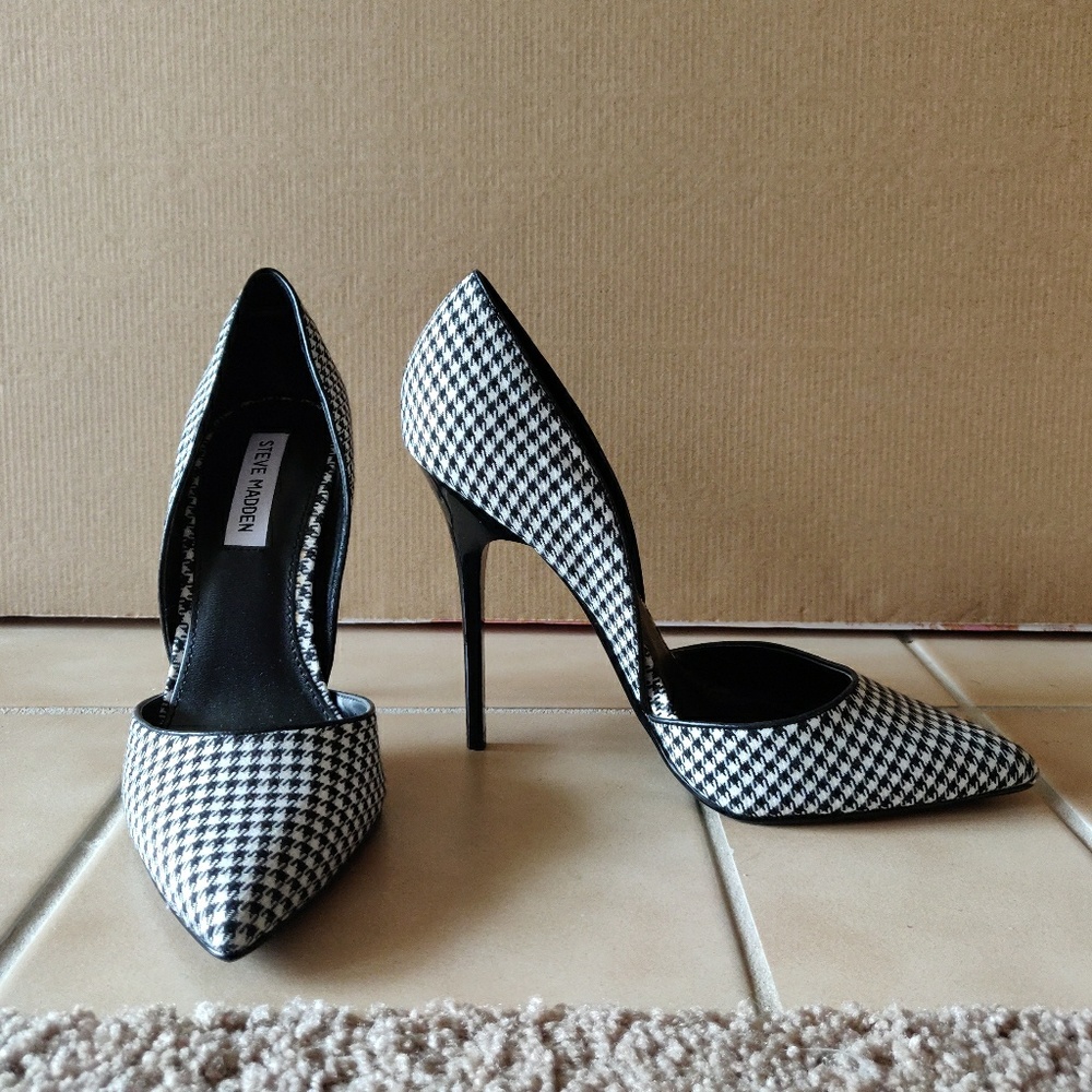 Steve Madden Pumps